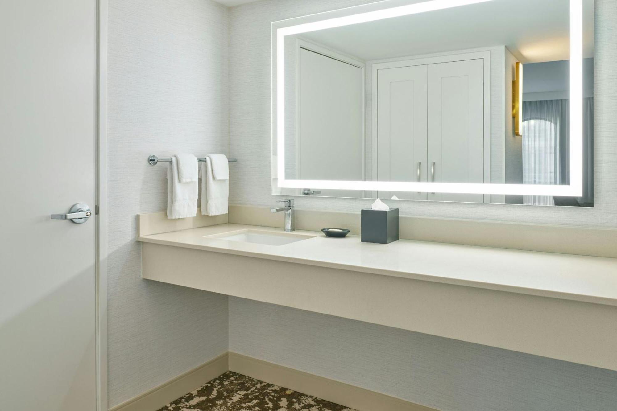 Courtyard By Marriott Los Angeles Pasadena Old Town Dış mekan fotoğraf