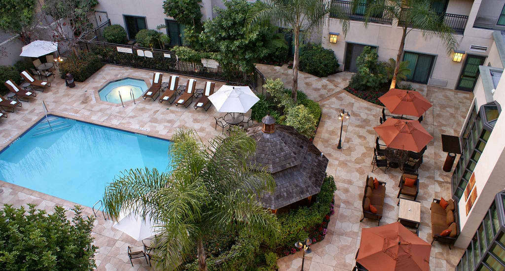 Courtyard By Marriott Los Angeles Pasadena Old Town Dış mekan fotoğraf