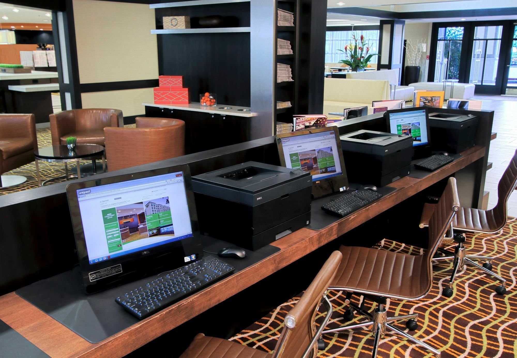 Courtyard By Marriott Los Angeles Pasadena Old Town Dış mekan fotoğraf